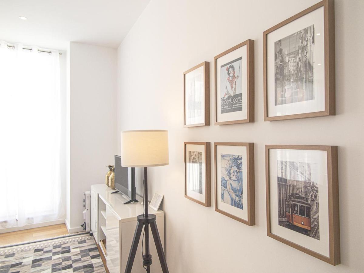 Baixa Chiado 2 Bedroom Duplex Apt With Ac Elevator Lissabon Exterior foto